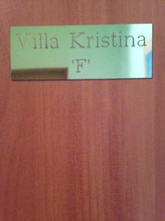 Apartments Villa Kristina プーラ 部屋 写真
