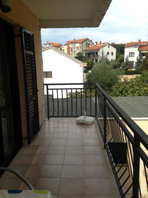 Apartments Villa Kristina プーラ 部屋 写真